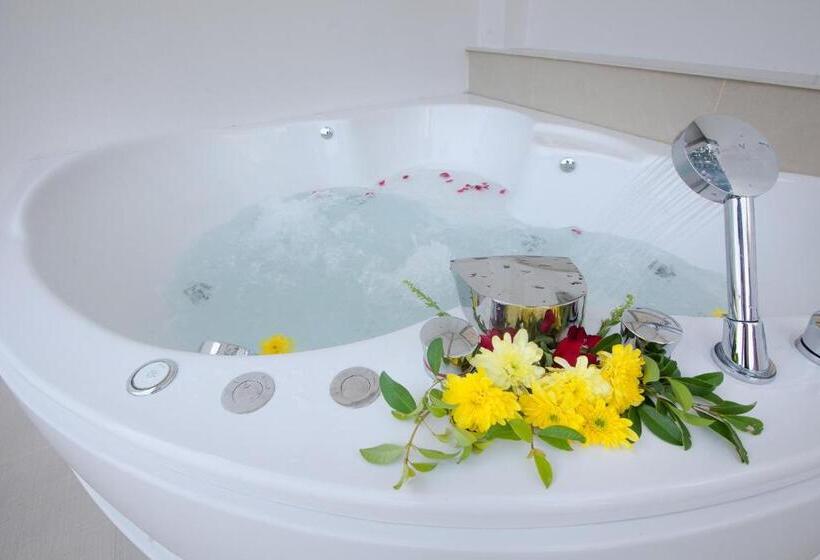 수영장이 있는 3베드룸 빌라, Lux Family Villas Krabi Ao Nang