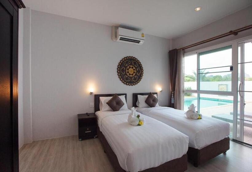 Вилла 3 Спальни с Бассейном, Lux Family Villas Krabi Ao Nang