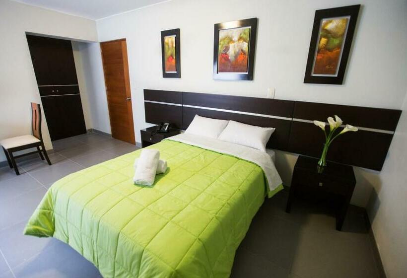 סוויטה, Mariategui Hotel & Suites