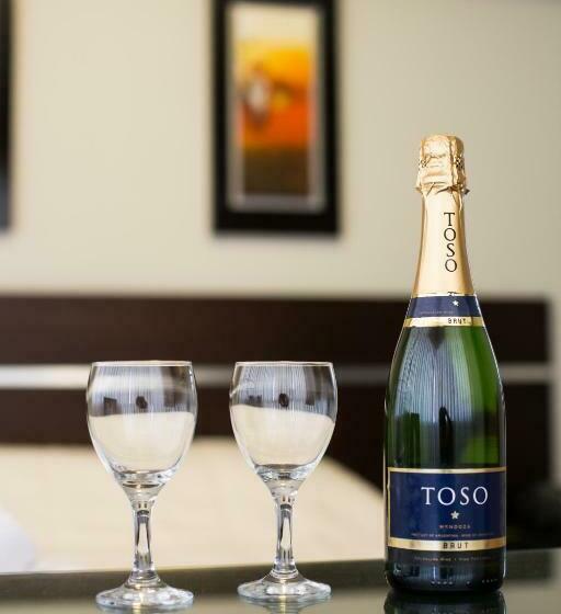 Полулюкс, Mariategui Hotel & Suites