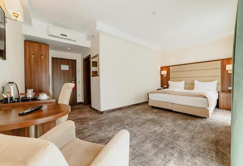 חדר סטנדרט, Radsor