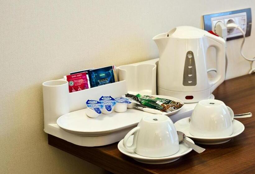 חדר סופריור, Radsor