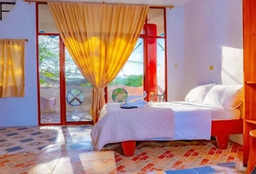 オーシャンビュースイート, Royal Galápagos Inn
