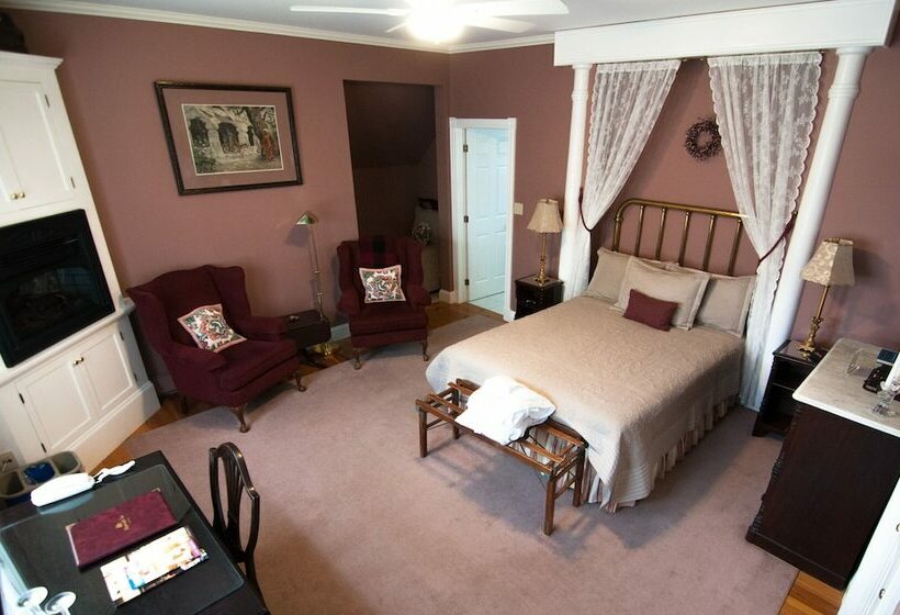 غرفة قياسية, Shipwright Inn