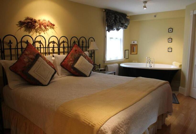 جناح سرير كينج, Shipwright Inn