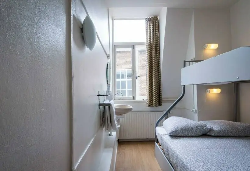 اتاق استاندارد, Stone Hostel Utrecht