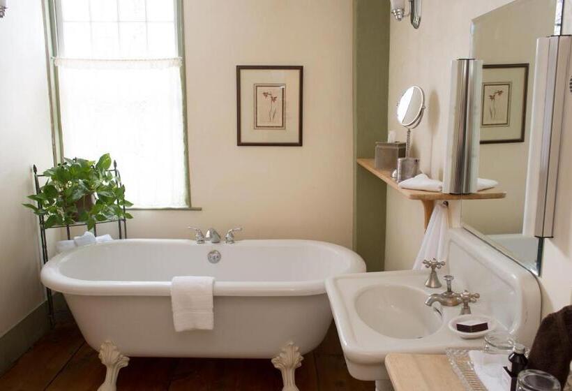 Стандартный Номер Кровать Кинг, The Old Inn On The Green