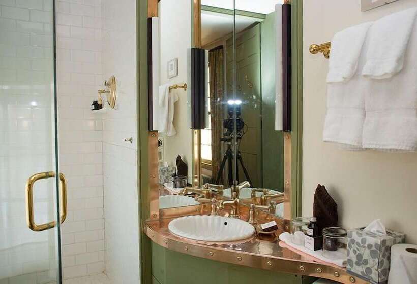 Номер Стандарт, The Old Inn On The Green