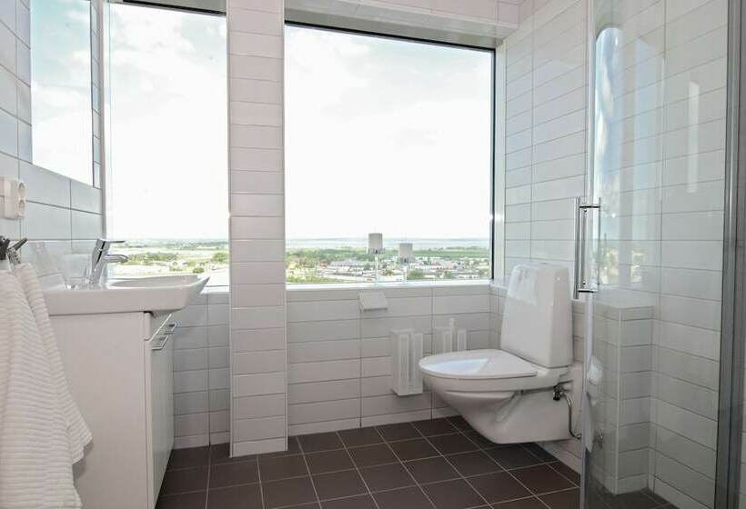 ベーシックワンルーム, Sky Hotel Apartments Tornet