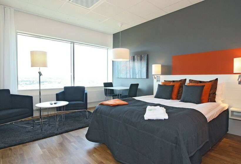 Студио Базик, Sky Hotel Apartments Tornet