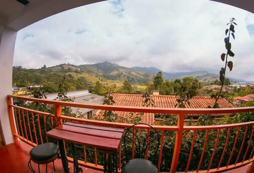 Premium room with view, Viajero Salento Hostel