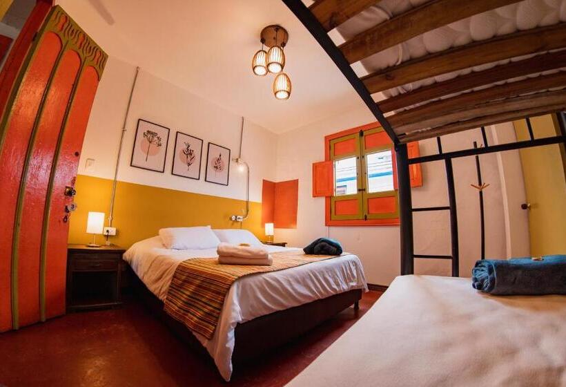 Habitación Cuádruple Estándar, Viajero Salento Hostel