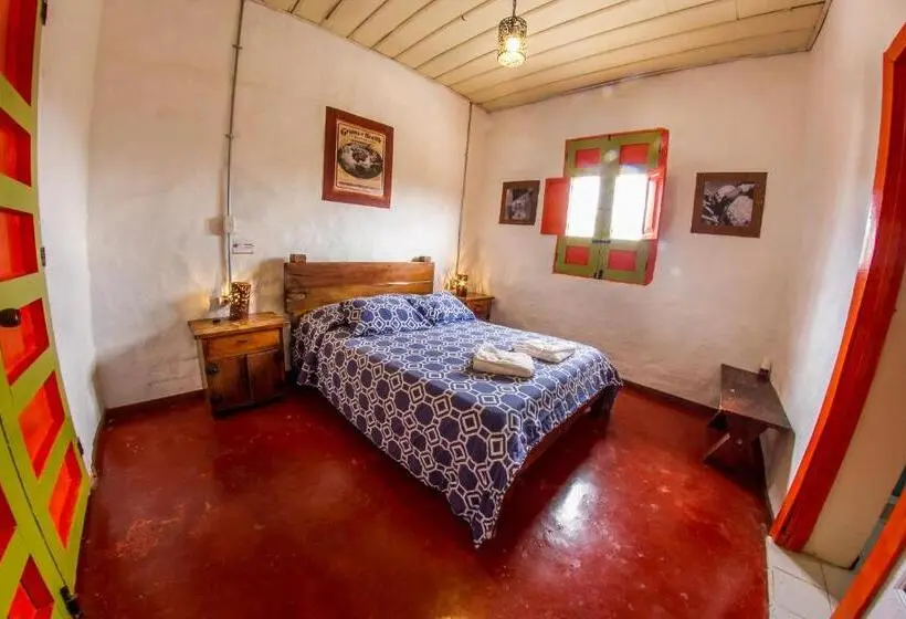 プレミアムシングルルーム, Viajero Salento Hostel