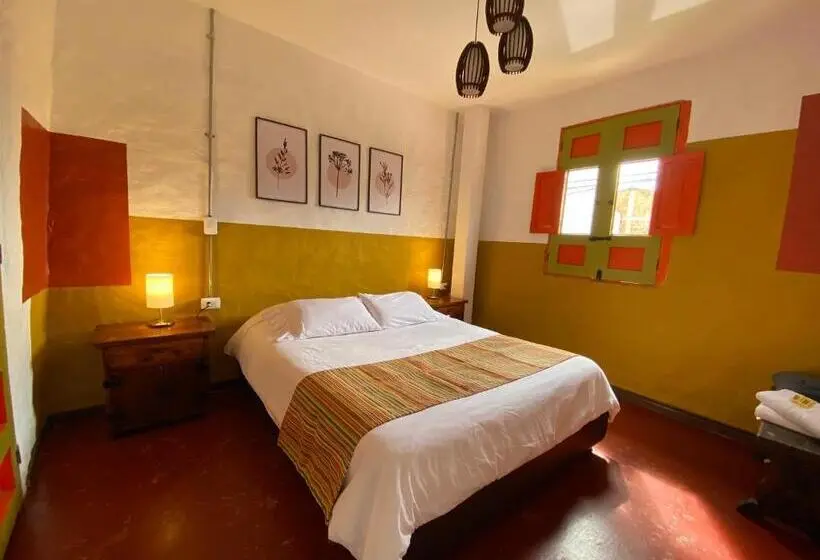 プレミアムシングルルーム, Viajero Salento Hostel