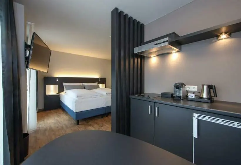 Ullakkohuone, Design & Lifestyle Hotel Estilo