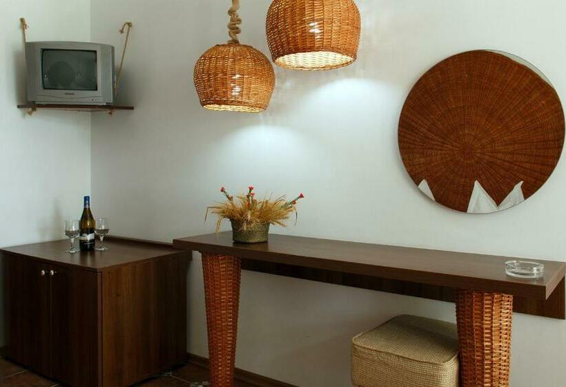 バルコニー付きスタンダードルーム, 2d Resort And Spa