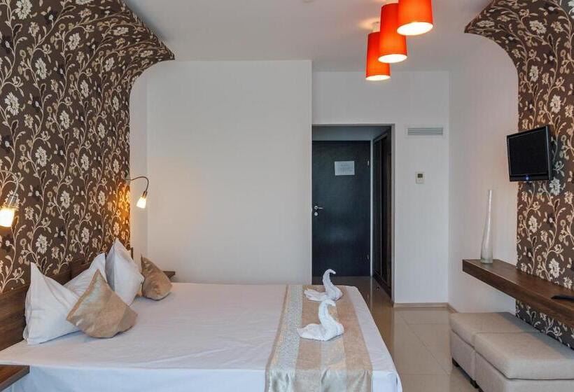 スーペリアールーム, 2d Resort And Spa