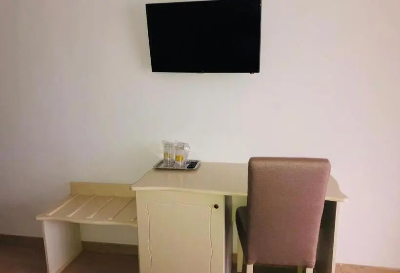 Pokój Standard Widok Ogród, Academy
