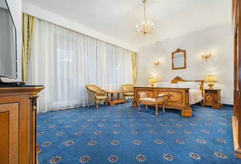 Premium-sviitti, Aurelius Imparatul Romanilor Hotel & Spa