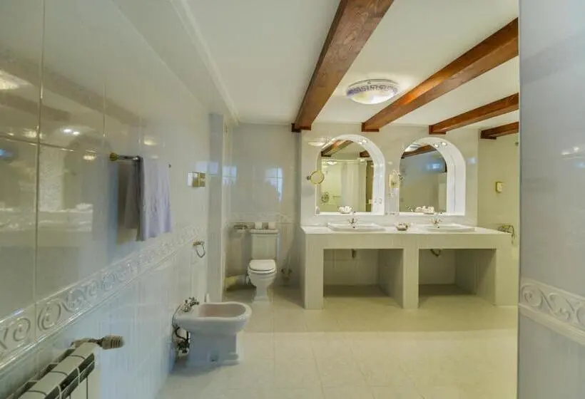 Deluxe-sviitti, Aurelius Imparatul Romanilor Hotel & Spa