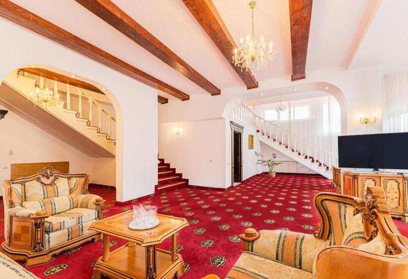 Люкс Повышенной Комфортности, Aurelius Imparatul Romanilor Hotel & Spa