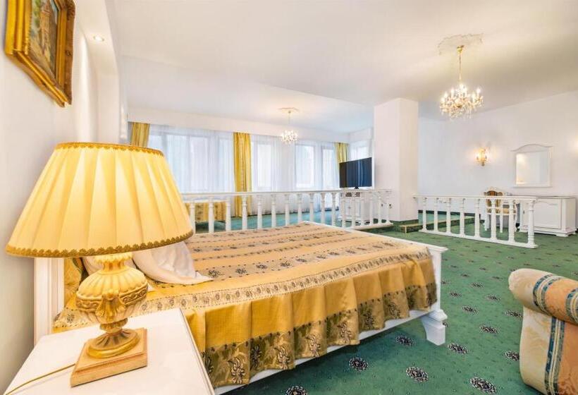 Номер Executive, Aurelius Imparatul Romanilor Hotel & Spa