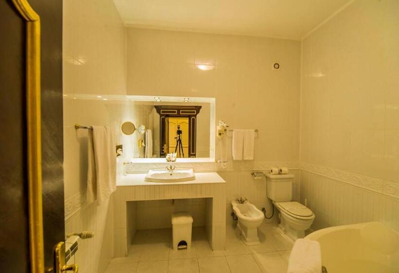 Номер Deluxe, Aurelius Imparatul Romanilor Hotel & Spa