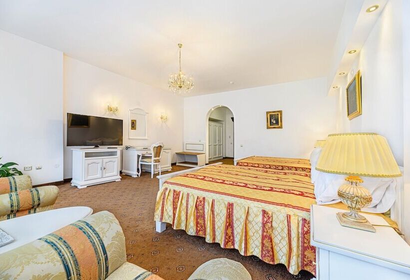 Номер Deluxe с Балконом, Aurelius Imparatul Romanilor Hotel & Spa