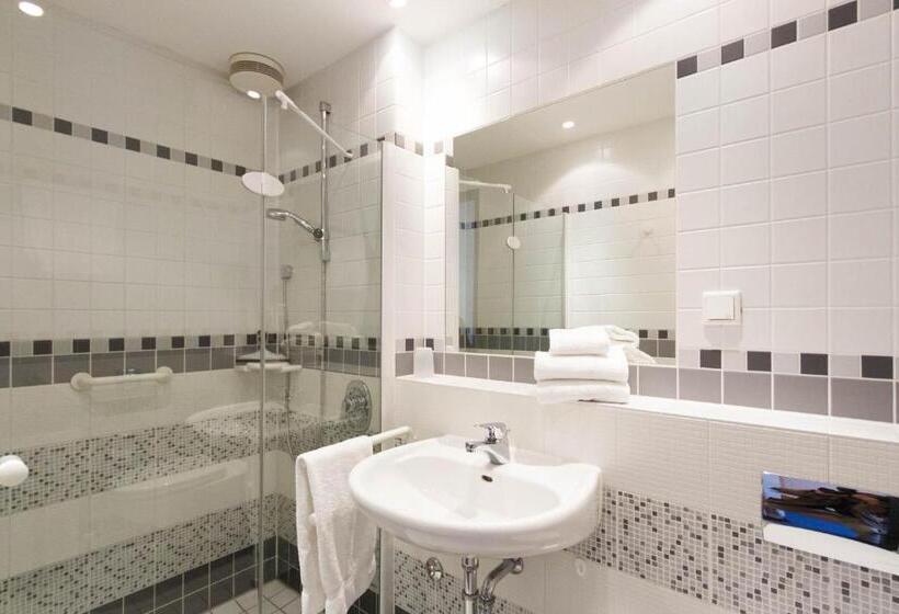 غرفة قياسية, Bergkloster Bestwig