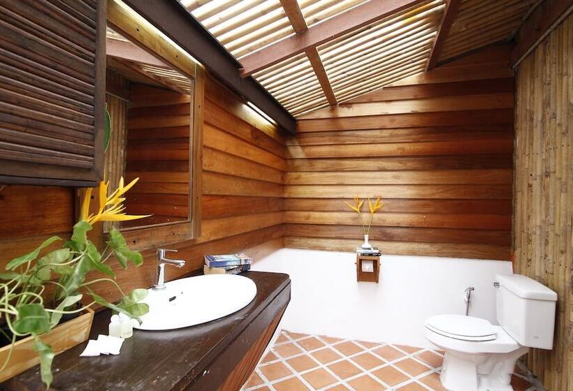 Бунгало Deluxe, Chunut House Resort