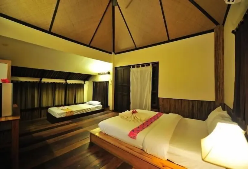 デラックスバンガロー, Chunut House Resort