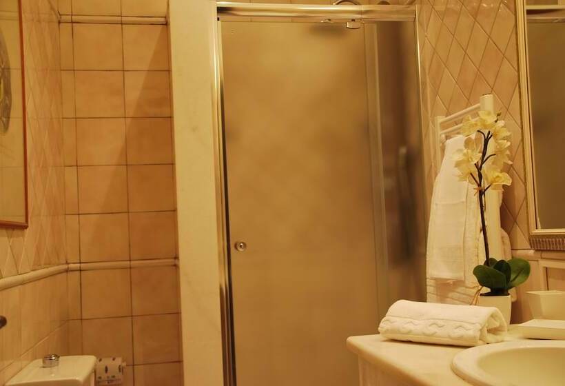 Номер Стандарт Индивидуальный Вид на Море, Domus Mariae Albergo