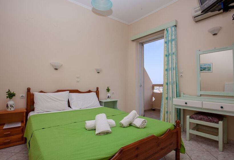 شقة غرفة واحدة, Eliza Apartments