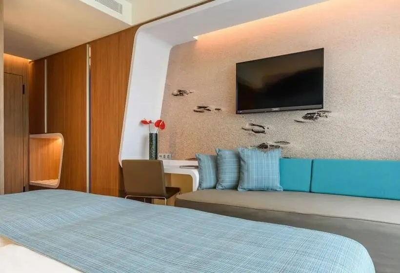 Triple Room Sea View, Eurostars Cascais