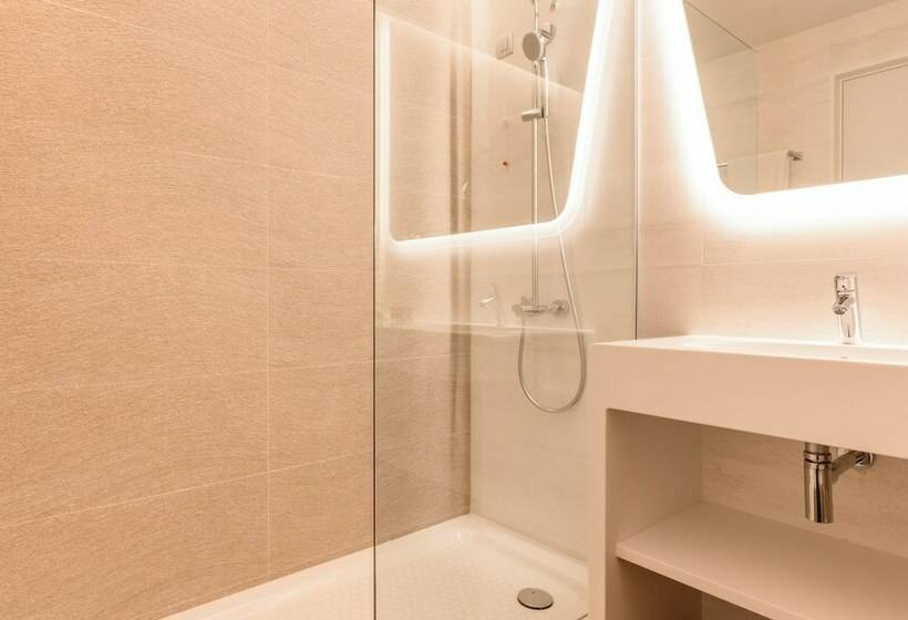 标准三人间, Eurostars Cascais