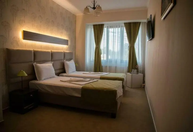 Standard-huone, Ioana