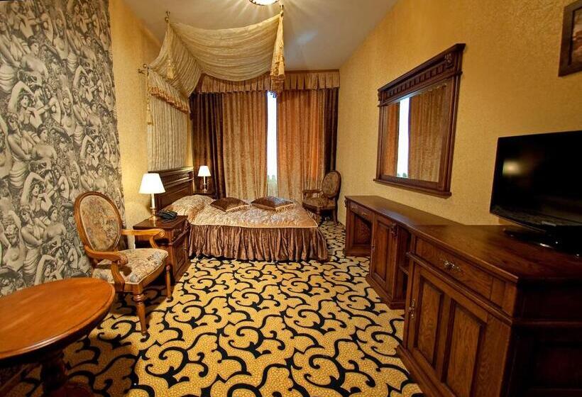 Полулюкс, Deluxe Hotel Kupava