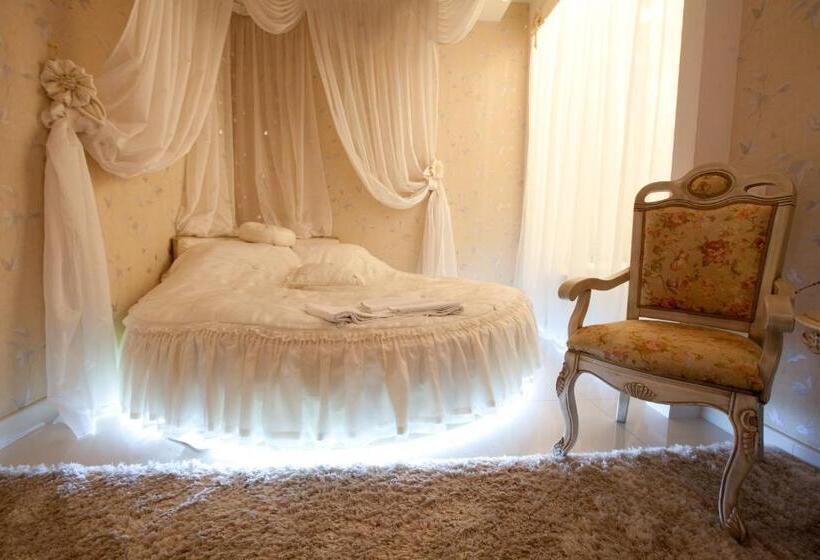 Люкс, Deluxe Hotel Kupava