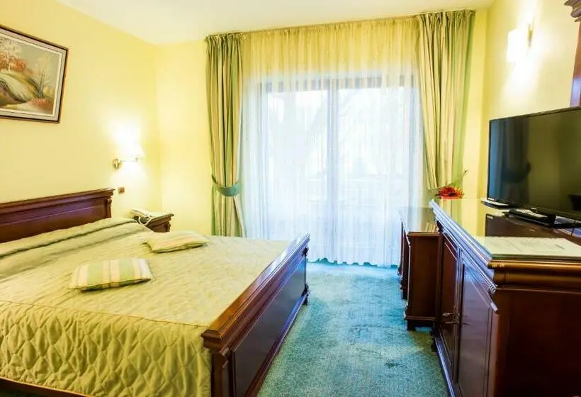 Standard-huone, Maria