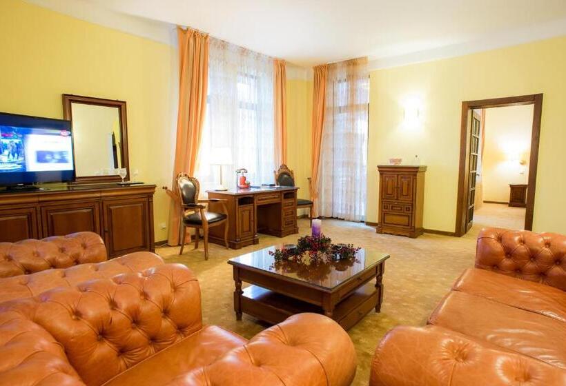 Апартаменты Deluxe 1 Спальня, Maria