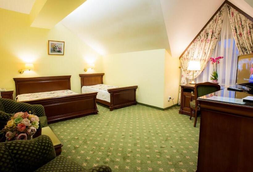 Полулюкс Повышенной Комфортности, Maria