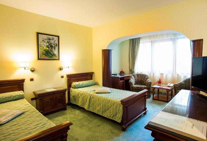 Номер Стандарт, Maria