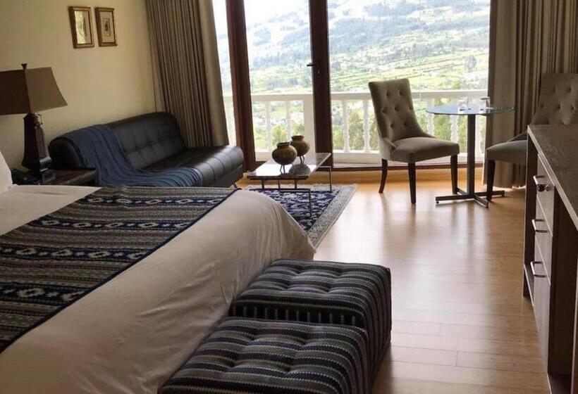 سوییت جونیور, Medina Del Lago