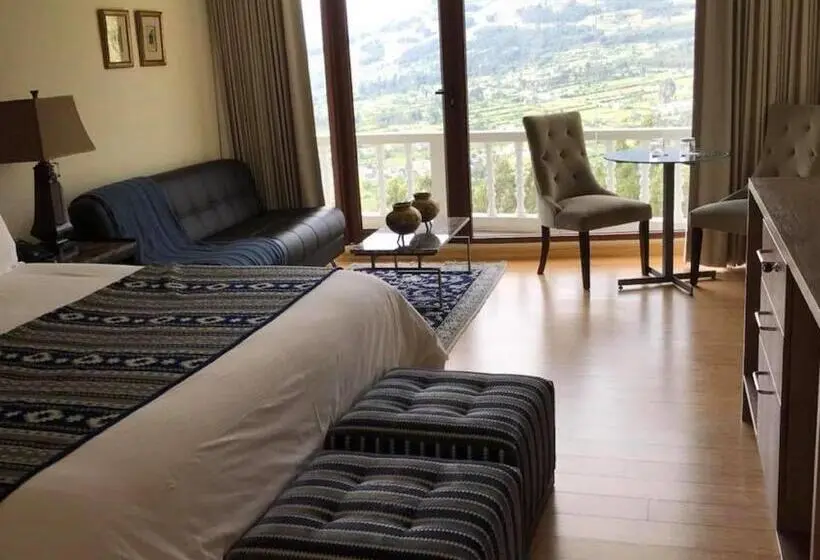 ジュニアスイート, Medina Del Lago