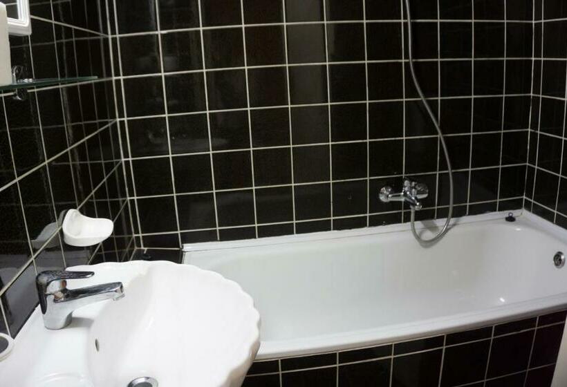 חדר סטנדרט, Merkur