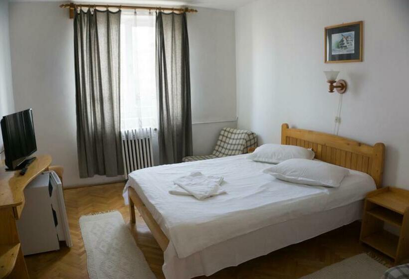 חדר סטנדרט, Merkur