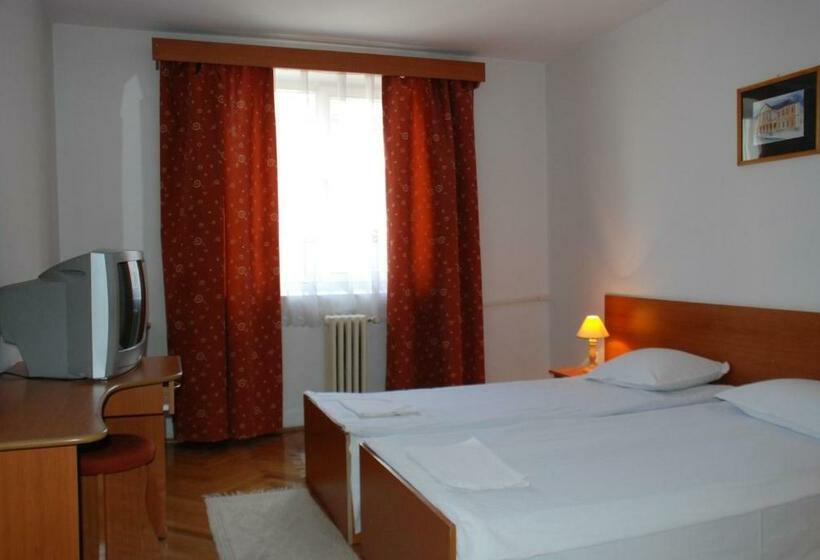 חדר סטנדרט, Merkur