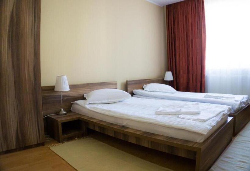 חדר סופריור, Merkur