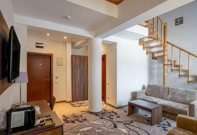 Deluxe Junior Suite, Miruna New Belvedere