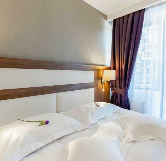 Deluxe Junior Suite, Miruna   New Belvedere